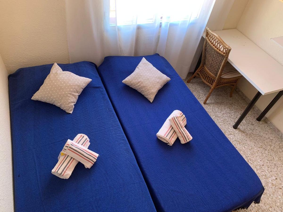 Cozy Room Guapo-Alicante Nearby The Beach And The Center エクステリア 写真